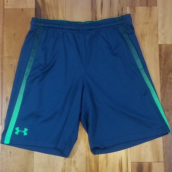 Under Armour Other - Under Armor 9" Loose Fit Athletic Shorts